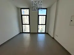 Vacant | Prime Location | Ready to Move-In