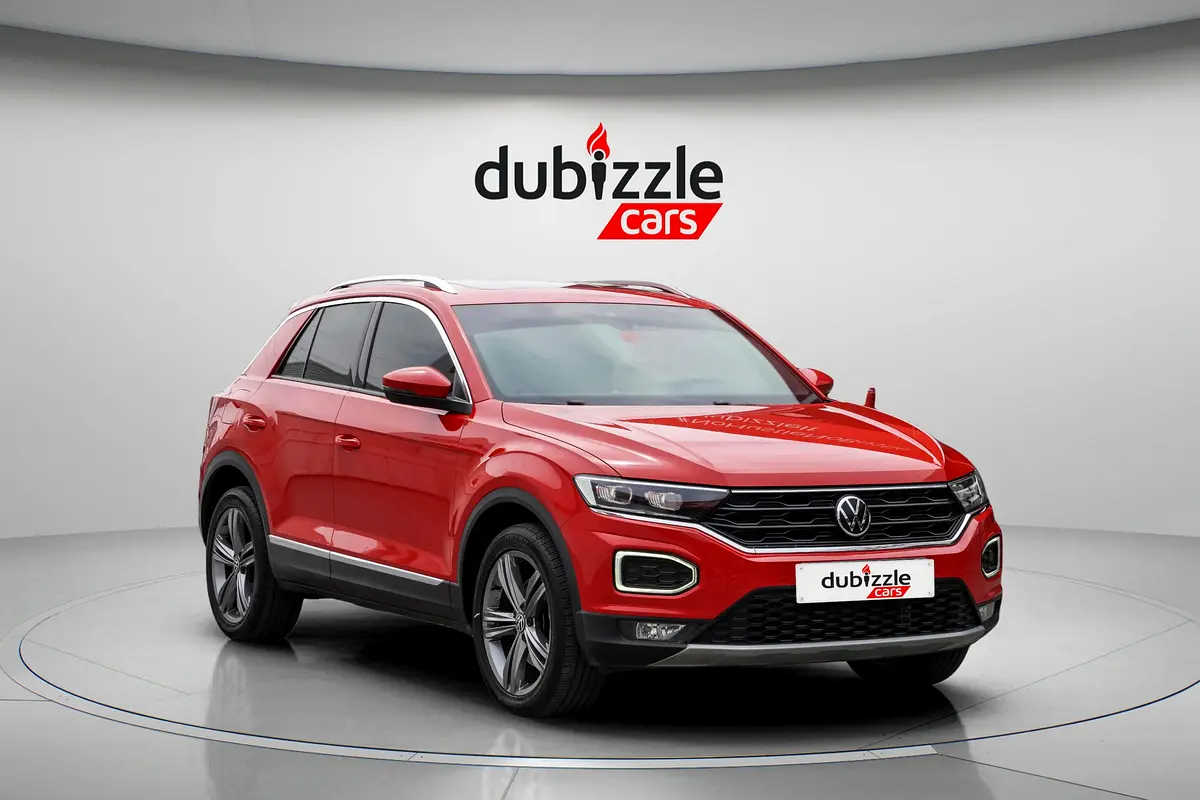 Volkswagen T-Roc 2021 — photo 1 of 15