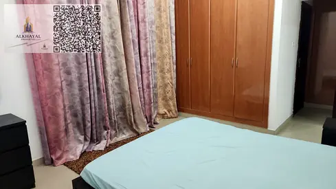 للايجار السنوي بعجمان ابراج للكورنيش إطلالة جزئية شقة غرفتين وصاله الغرف ماستر مساحة واسعة