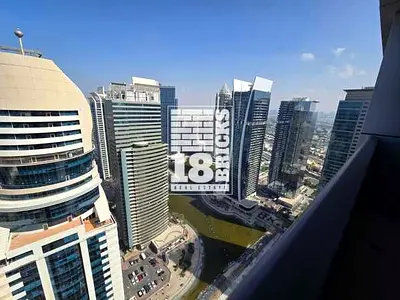 LAKE & MARINA VIEW | PRIME LOCATION| 3 + Maids