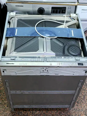 Miele Built-in 2 racks Dishwasher Perfect Condition