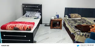 Bed Space for Pakistani only.