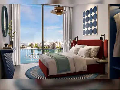 Luxury Waterfront Living I High Floor I Sea View