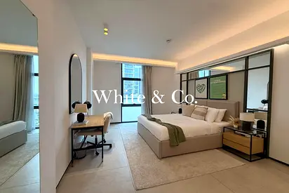 Flexible Cheque | Modern | Fully Furnished