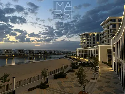 قة مُستعجلة | فيلا جاهزة 4 غرف نوم في عجمان مكان