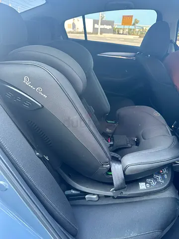 Safe and Comfortable Car Seat for Infants