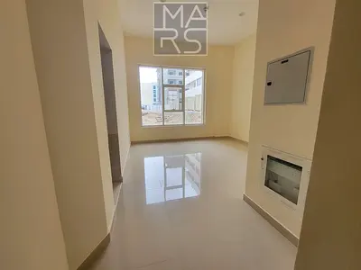 Hot offer | Spacious studio | Close kitchen | prime location