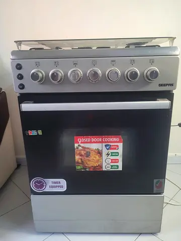 Geepas 60x60 Free Standing Oven