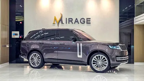 RANGE ROVER - VOGUE - FIRST EDITION - V8 P530 - GCC SPECS - UNDER WARRANTY - 2022 MODEL - GRAY/WHITE