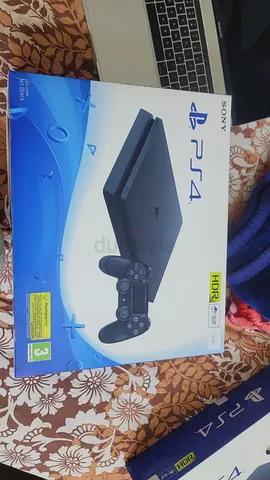 Playstation 4 slim