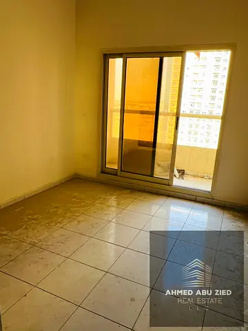1 Bedroom Hall for rent in Emirates City, first tenant, prime location directly on Sheikh Mohammed Bin Zayed Road, master bedroom, 2 bathrooms, balcon