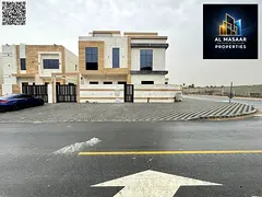 Corner villa on two streets, near the mosque. Land area 4350 sq ft. 7 master bedrooms and a roof ter