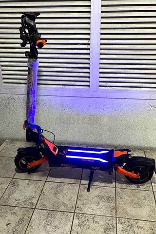 **KUGOO F3 PLUS E SCOOTER FOR SALE** accepting trades