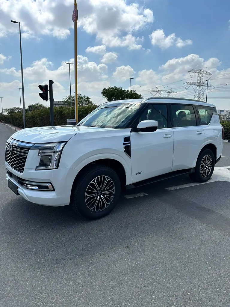 Nissan Patrol 2026 — photo 1 of 20