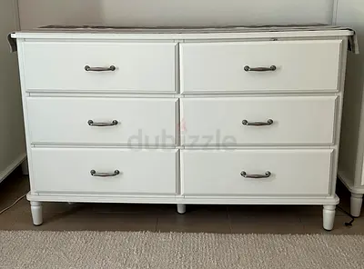 Chest of drawers in perfect conditions