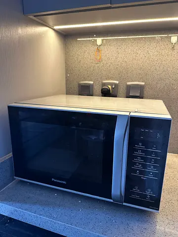 Microwave- only used for veg food