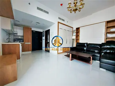 استوديو مفروش | إطلالة على البحر والمدينة | الوصول إلى الشرفة