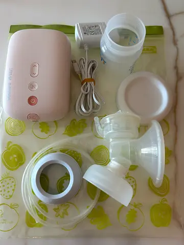 Electric Breast Pump with Accessories