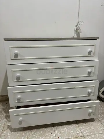 White Chest of Drawers
