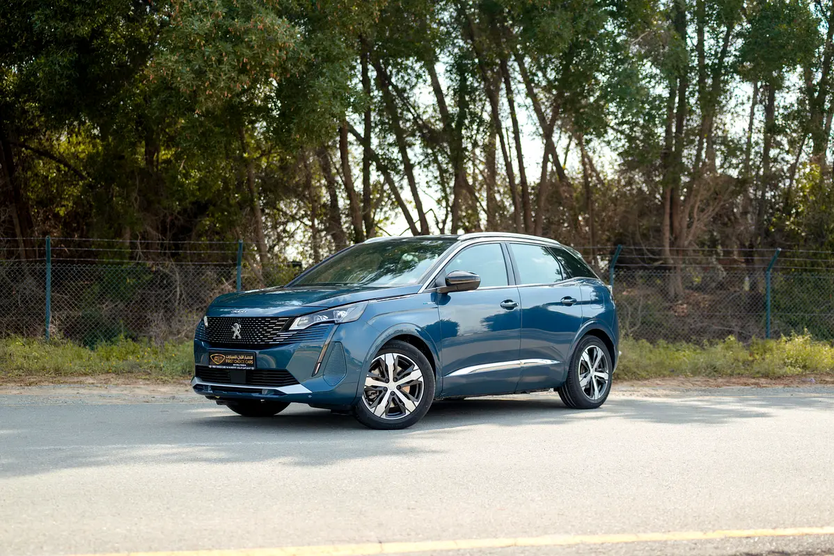 Peugeot 3008 2022 — photo 1 of 18