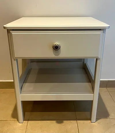 Bedside table