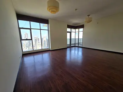 LAKE & MARINA VIEW | Vacant | 3 + Maids