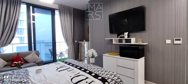 Amazing Brand new studio water front hamriyah