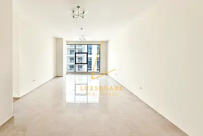 Spacious Layout | Closest to Metro | Resale