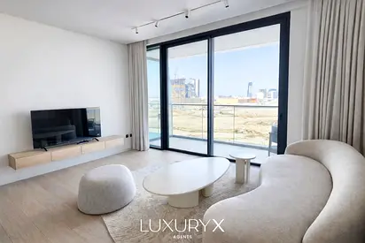 Studio Upgraded I Luxury I Fully Furnished I