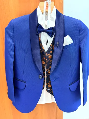 5 piece formal tuxedo for 4-5 yrs old boys