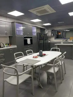 ROOM FOR RENT IN A VILLA IN AL MANARA