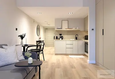 Signature Studio | Fully Upgraded | 505 SQFT | Vacant
