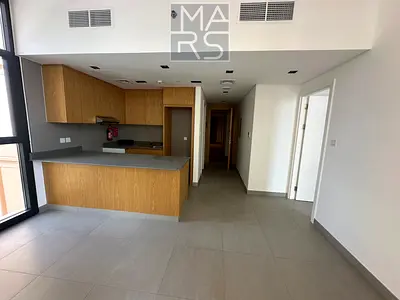 Vacant 1 bedroom Apt | Prime Location Al Mamsha | Ready to Move-In