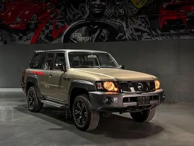 2024 Nissan Patrol Safari Super Safari Al Ostoura - GCC Specs - Brand New