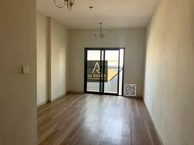 Excellent price - suitable for families - excellent finishing - good location - easy access to Dubai and Sharjah exits