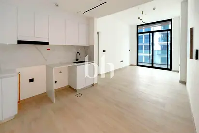 Modern Living | Vacant | Prime Location