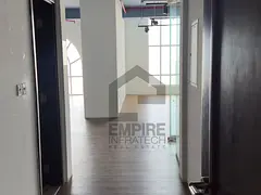 PRIME OFFICE I READY TO MOVE I NEAR METRO |
