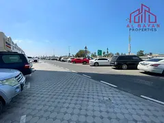 Prime Showroom for Rent in Al Dhahan – Strategic Main Road Location