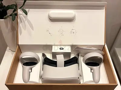 Oculus Quest 2 VR Headset — Full Set + Box