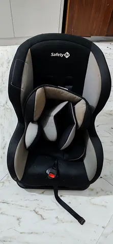Safety 1st Car Seat in Good Condition