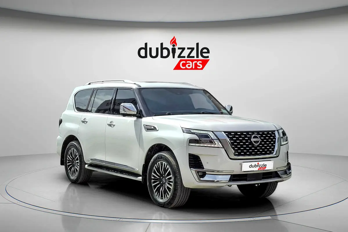 Nissan Patrol 2023 — photo 1 of 18