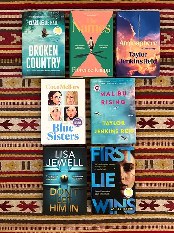 Fiction books (hardcover)