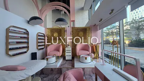 TURN-KEY | FULLY FITTED | PRIME LOCATION