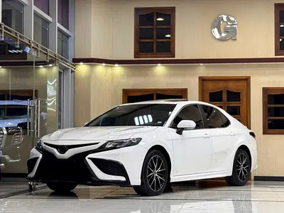 CAMRY SE / 23,000 Km / FULL OPTION / 3 YEARS WARRANTY