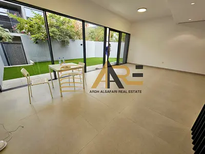 Garden ready townhouse available with cheap price.