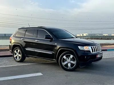 2013 Jeep Grand Cherokee Limited - GCC Specs