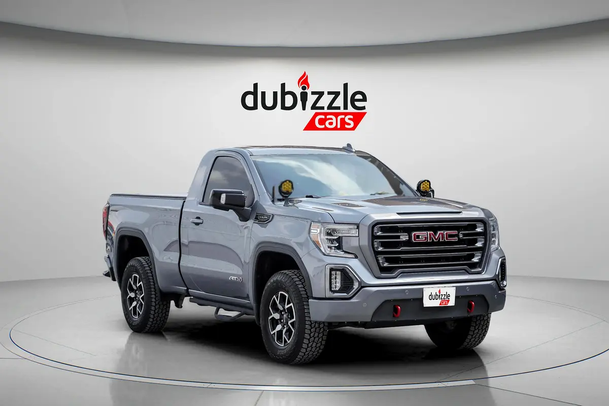 GMC Sierra 2020 — photo 1 of 17