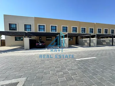 منزل تاون هاوس بتصميم أنيق | تصميم واسع | مجمع سكني مسوّر