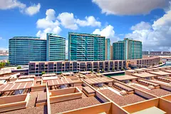 Exclusive and VACANT | 4 Payments | Canal View