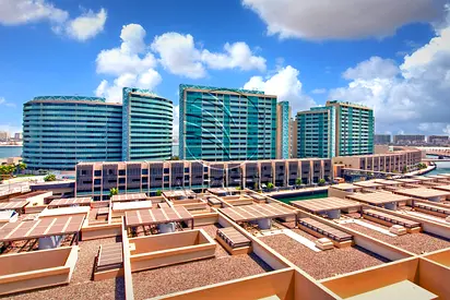 Exclusive and VACANT | 4 Payments | Canal View